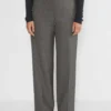 Agency Curve-Fit Pant – (Re)ssential Agency Curve-Fit Pant – (Re)ssential