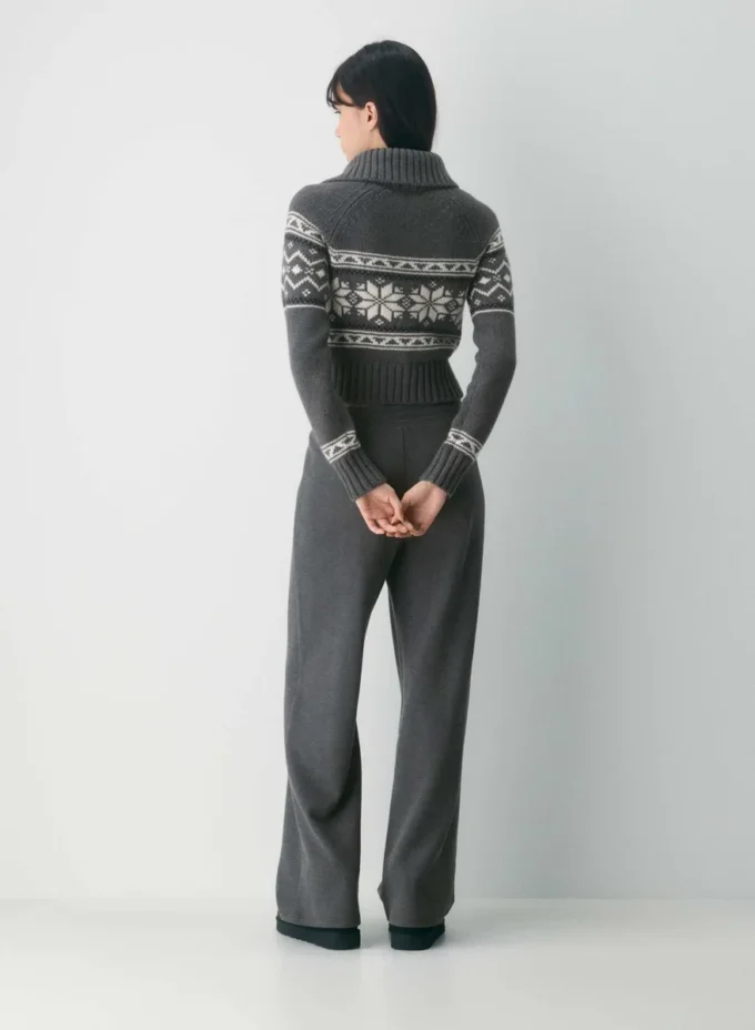 Ambient Zip-up