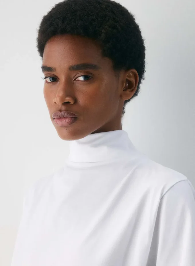 Brampton Mockneck