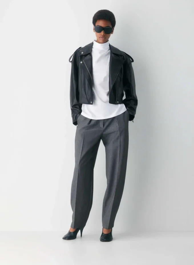 Brampton Mockneck