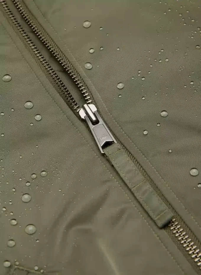 Brea Bomber