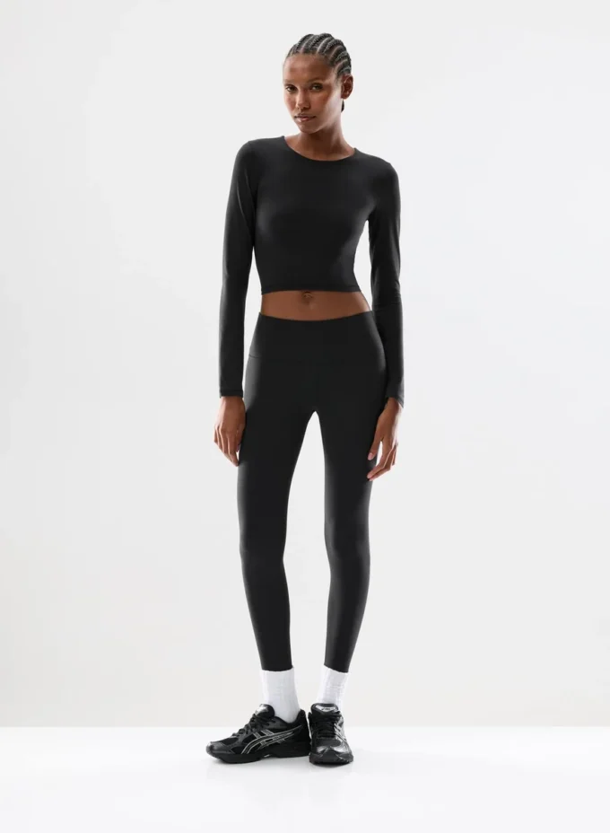 BUTTER Essential Waist Longsleeve