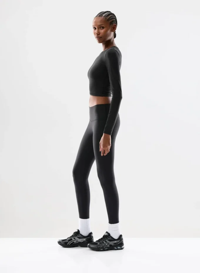 BUTTER Essential Waist Longsleeve
