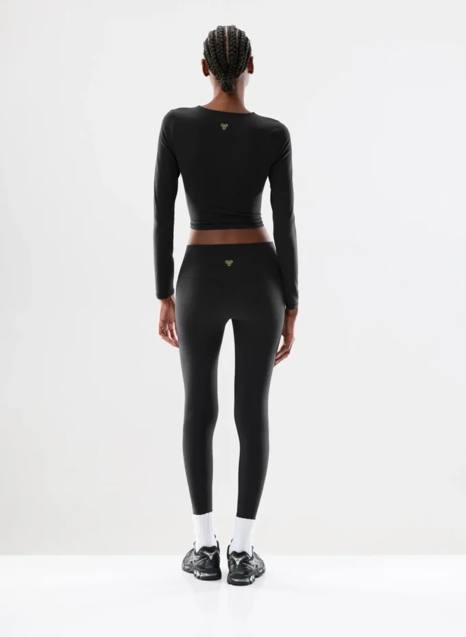 BUTTER Essential Waist Longsleeve