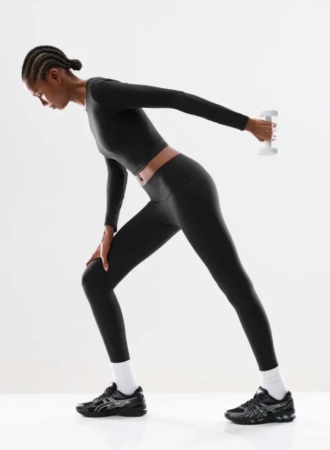 BUTTER Essential Waist Longsleeve