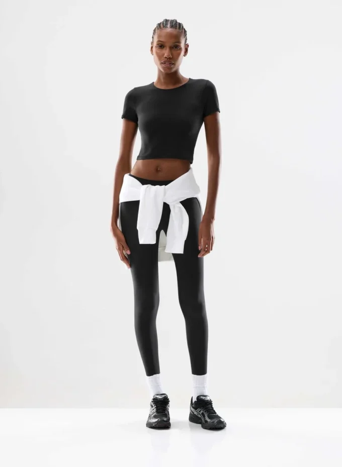 BUTTER Essential Waist T-skjorte