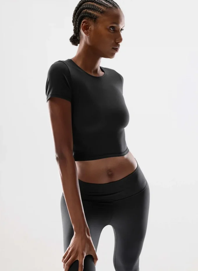 BUTTER Essential Waist T-skjorte
