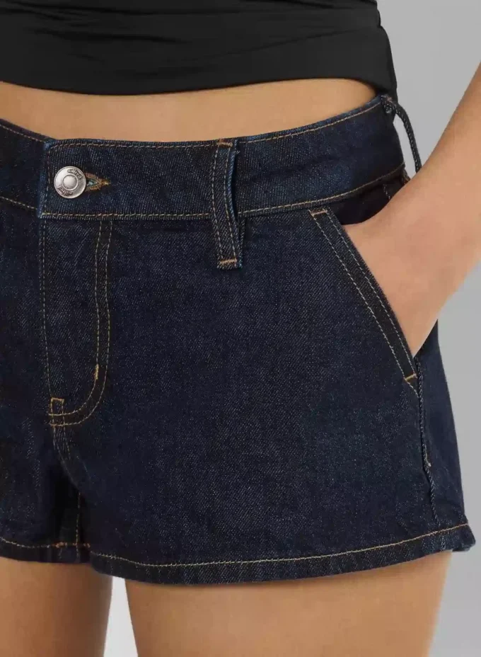 Carriage Short