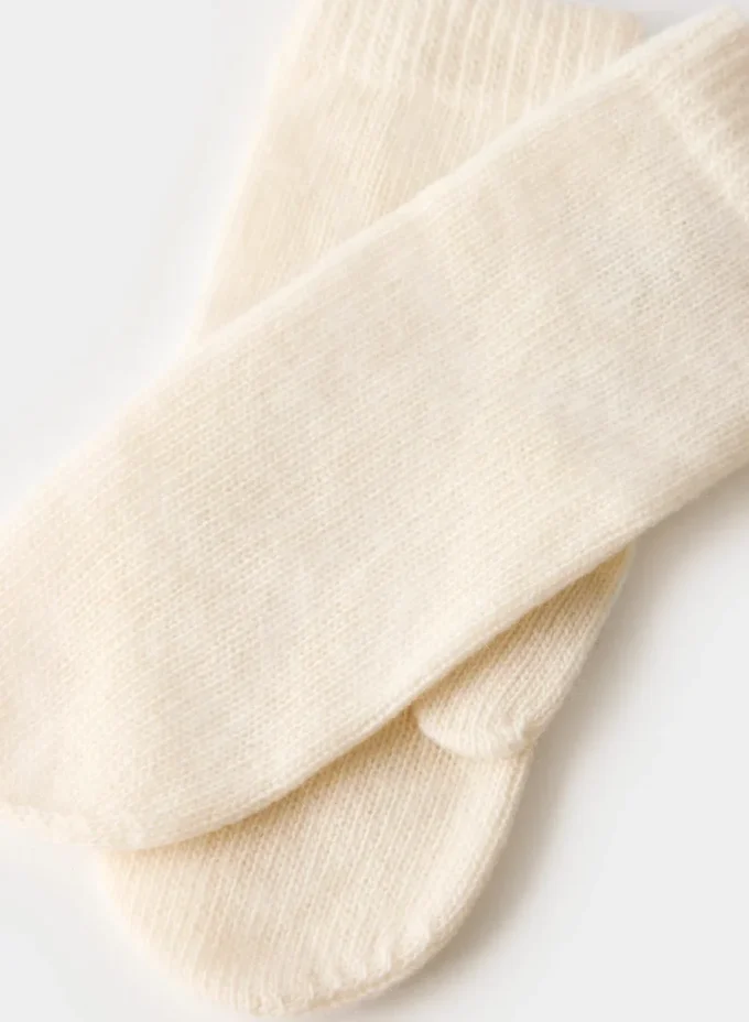 Cashmere Rib Mitten