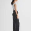 Casual Contour Ravish Top