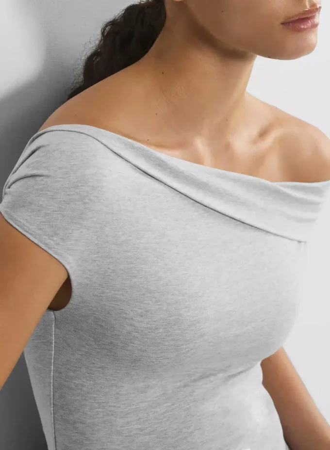 Casual Contour Ravish Top