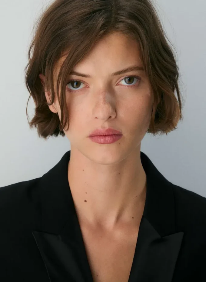 Charisse ullblazer