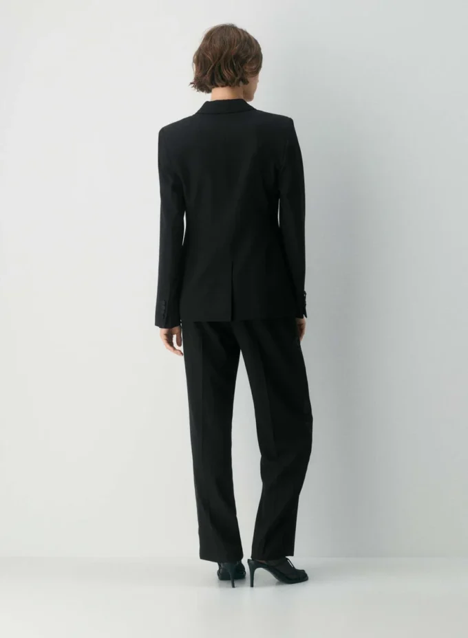 Charisse ullblazer