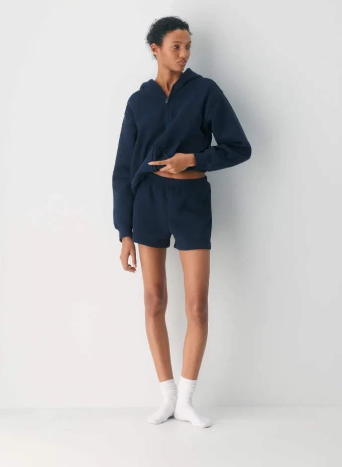 Cozy Sweatfleece Perfekte mini-shorts med høy midje Cozy Sweatfleece Perfekte mini-shorts med høy midje
