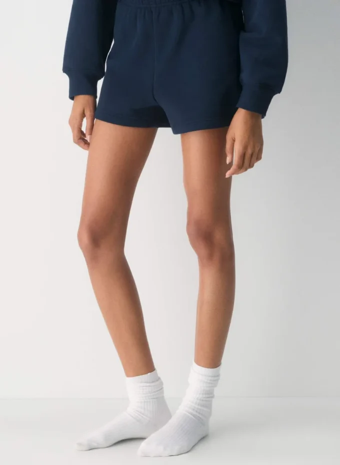 Cozy Sweatfleece Perfekte mini-shorts med høy midje Cozy Sweatfleece Perfekte mini-shorts med høy midje
