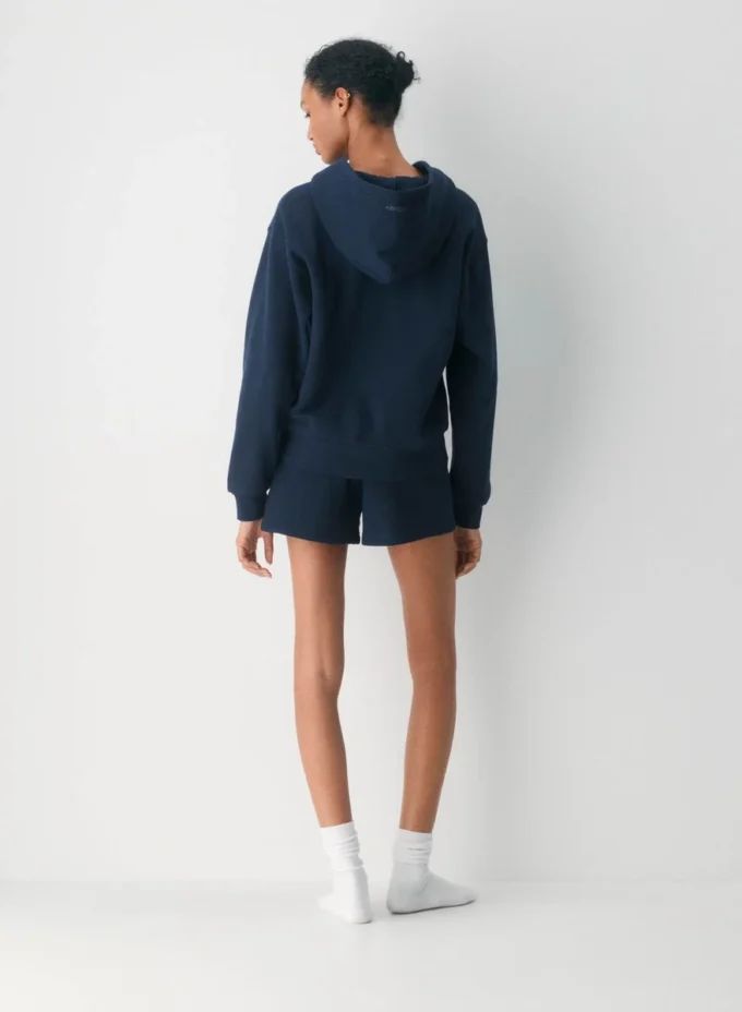 Cozy Sweatfleece Perfekte mini-shorts med høy midje Cozy Sweatfleece Perfekte mini-shorts med høy midje