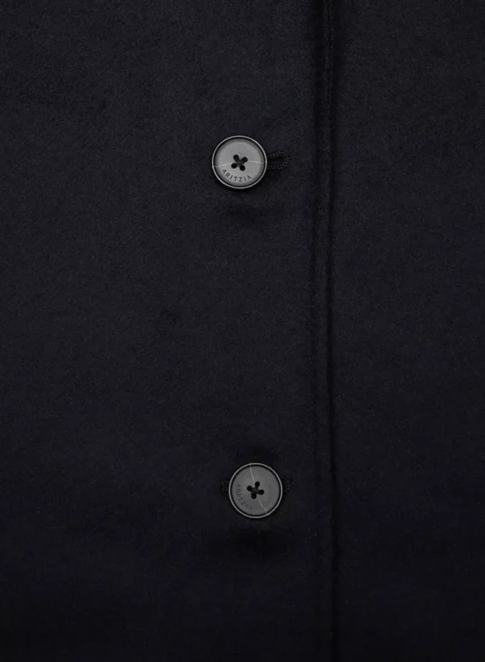 Den eneste dobbeltsidige kåpen – Luxe (Re)Wool Den eneste dobbeltsidige kåpen – Luxe (Re)Wool