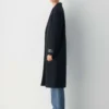 Den eneste dobbeltsidige kåpen – Luxe (Re)Wool Den eneste dobbeltsidige kåpen – Luxe (Re)Wool