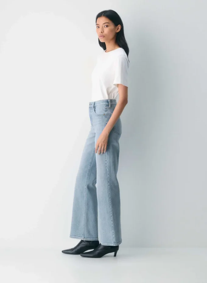 Denim Forum 90-tallet Snatched Hi-rise Wide Jean Denim Forum 90-tallet Snatched Hi-rise Wide Jean