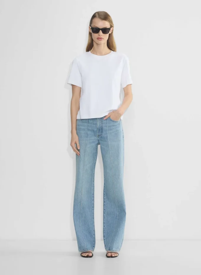 Denim Forum 90-talls skreddersydd jeans med høy midje og vid ben Denim Forum 90-talls skreddersydd jeans med høy midje og vid ben