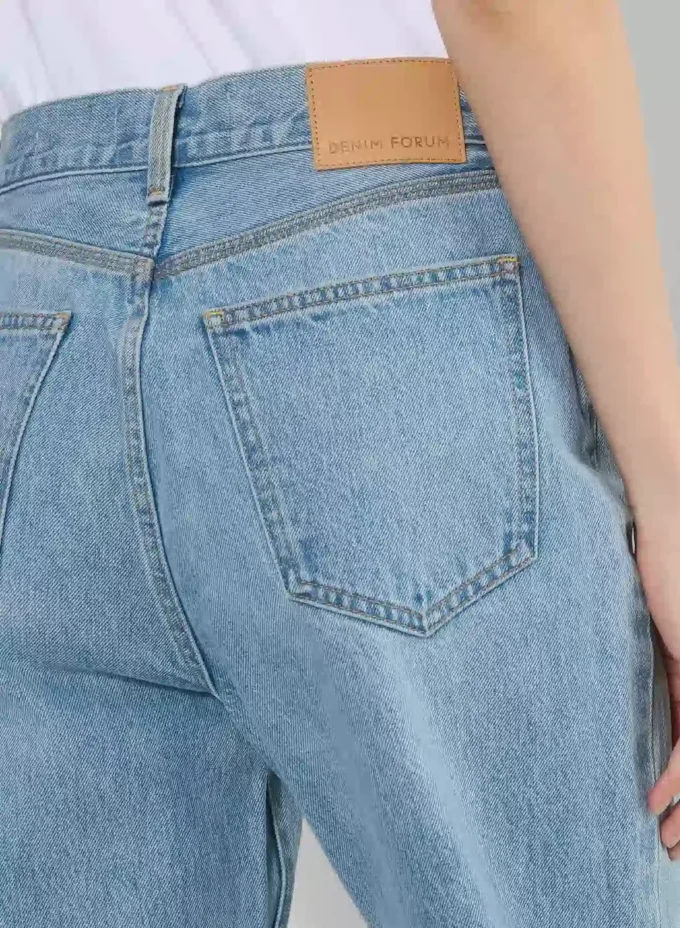 Denim Forum 90-talls skreddersydd jeans med høy midje og vid ben Denim Forum 90-talls skreddersydd jeans med høy midje og vid ben