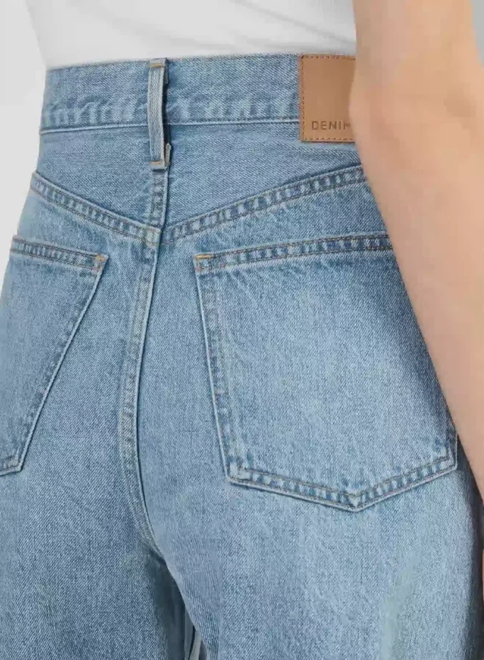 Denim Forum 90-talls vintage baggy denimshorts med høy midje Denim Forum 90-talls vintage baggy denimshorts med høy midje