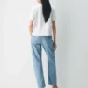 Denim Forum 90-tallsjeans med middels høy midje og løs, avsmalnende passform Denim Forum 90-tallsjeans med middels høy midje og løs, avsmalnende passform