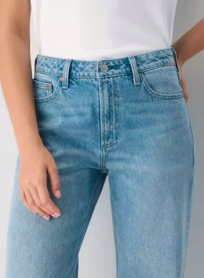 Denim Forum Iggy Curve-fit Lo-rise Baggy Jean Denim Forum Iggy Curve-fit Lo-rise Baggy Jean