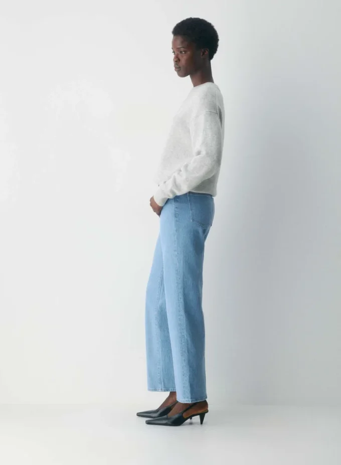 Denim Forum Lana Curve-fit Mid-rise Wide Jean