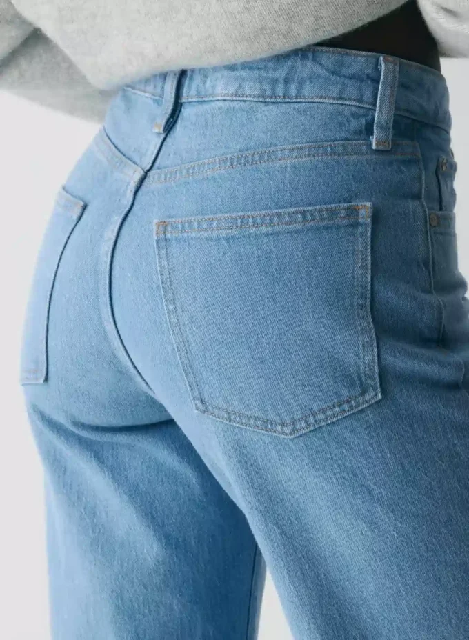 Denim Forum Lana Curve-fit Mid-rise Wide Jean