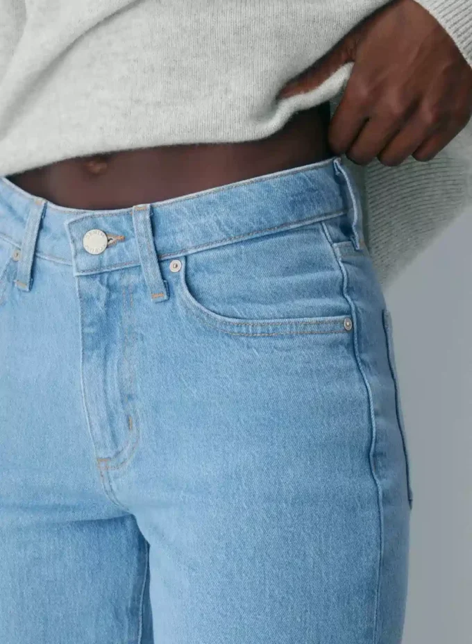 Denim Forum Lana Curve-fit Mid-rise Wide Jean