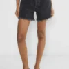 Denim Forum The Ex Boyfriend Mid Thigh Short