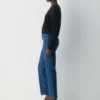 Denim Forum Uma Curve-fit Hi-rise Straight Jean