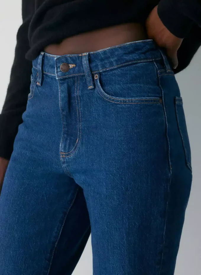 Denim Forum Uma Curve-fit Hi-rise Straight Jean