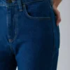 Denim Forum Uma Hi-rise Straight Jean