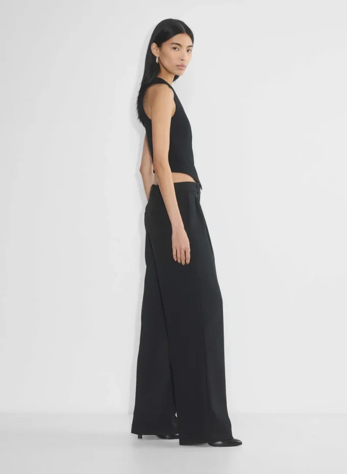 Deniro Vest – Mirror Crepe™ Deniro Vest – Mirror Crepe™