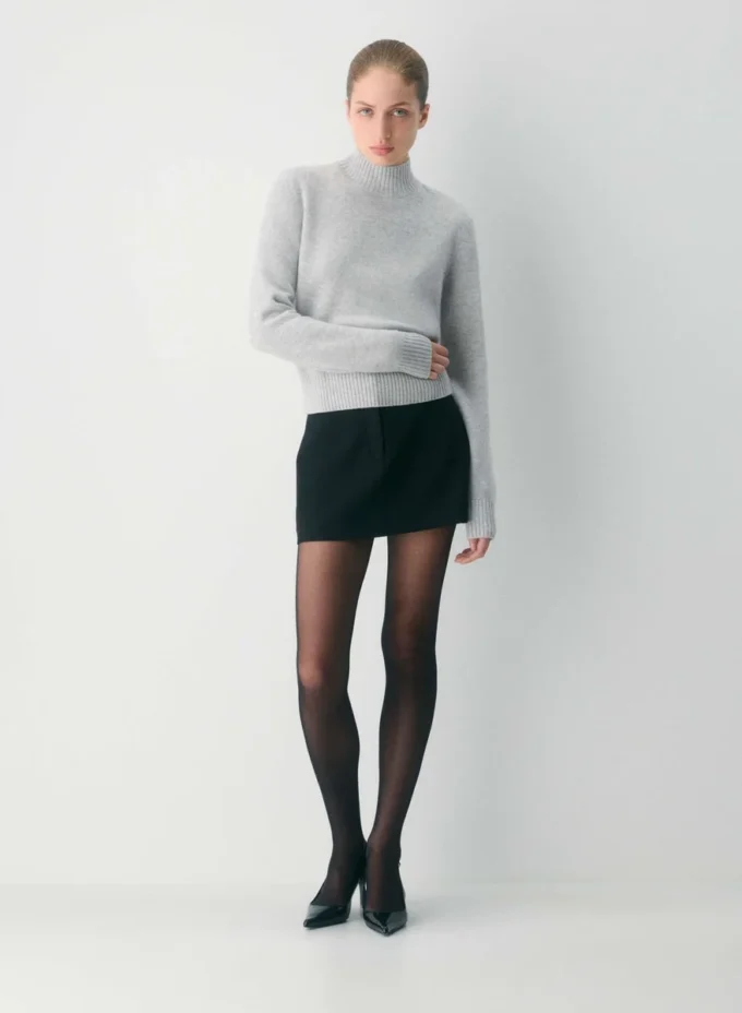 Essential Cashmere Mockneck Essential Cashmere Mockneck
