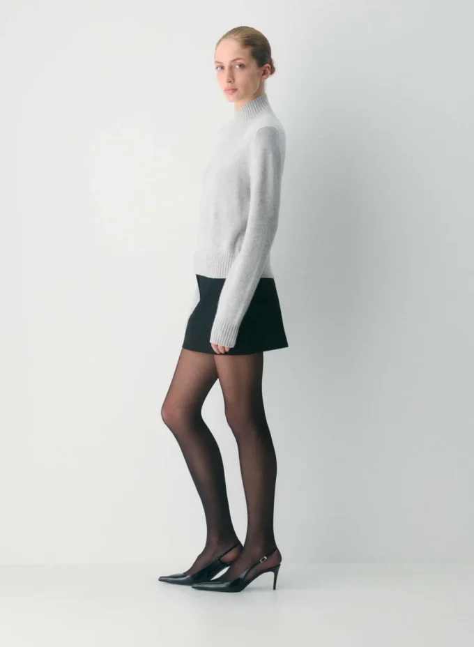 Essential Cashmere Mockneck Essential Cashmere Mockneck