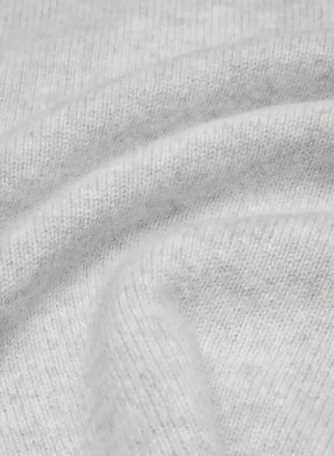 Essential Cashmere Mockneck Essential Cashmere Mockneck