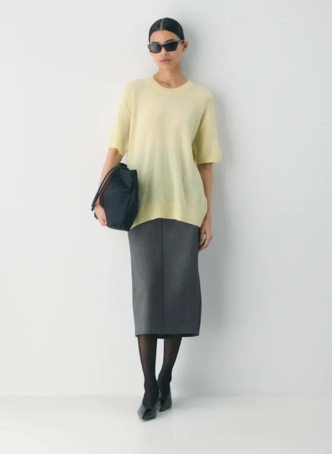 Feather Cashmere Avslappet genser med korte ermer