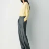 Feather Cashmere Avslappet genser med V-hals Feather Cashmere Avslappet genser med V-hals
