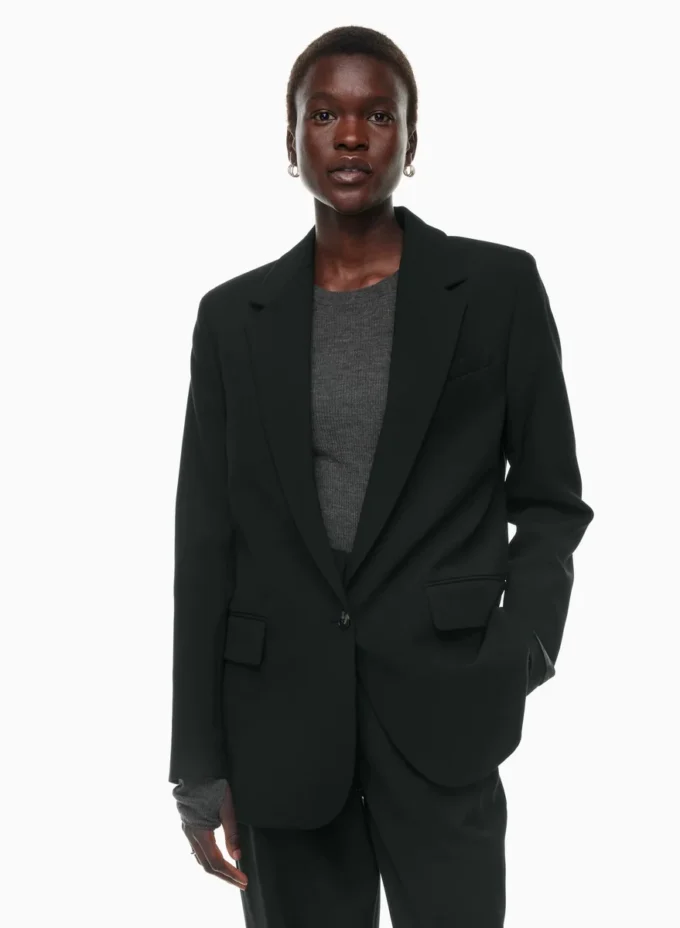 Generation Blazer – (Re)ssential Generation Blazer – (Re)ssential