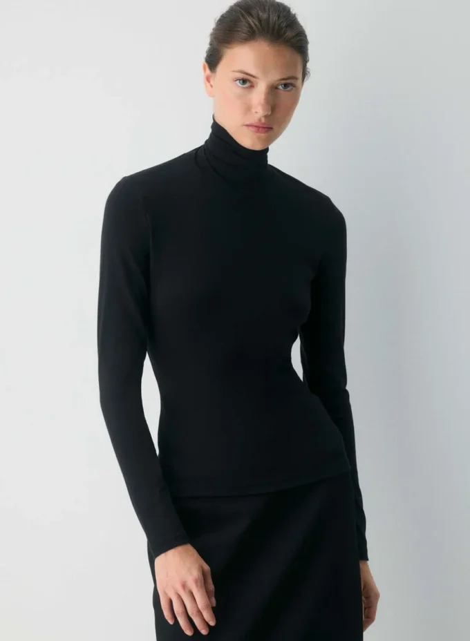 GoodLux Apollo Turtleneck GoodLux Apollo Turtleneck