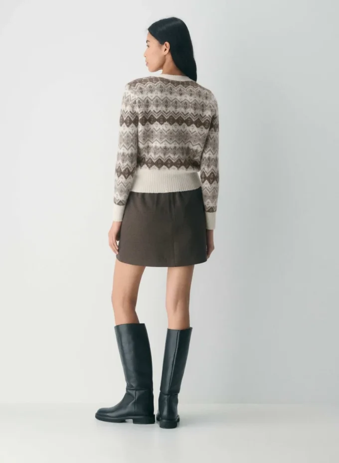 Hals Cardigan