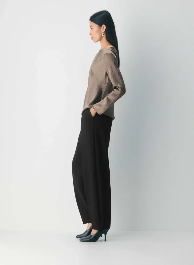 Hastings satengbluse