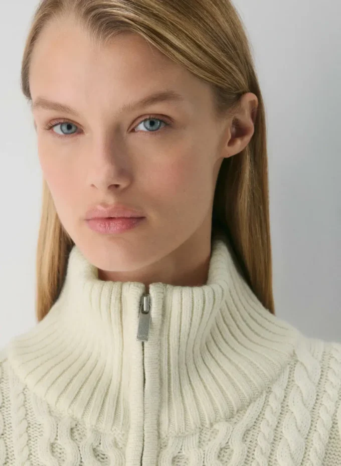 Heritage Knit Merino Wool Mockneck Zip-up Heritage Knit Merino Wool Mockneck Zip-up