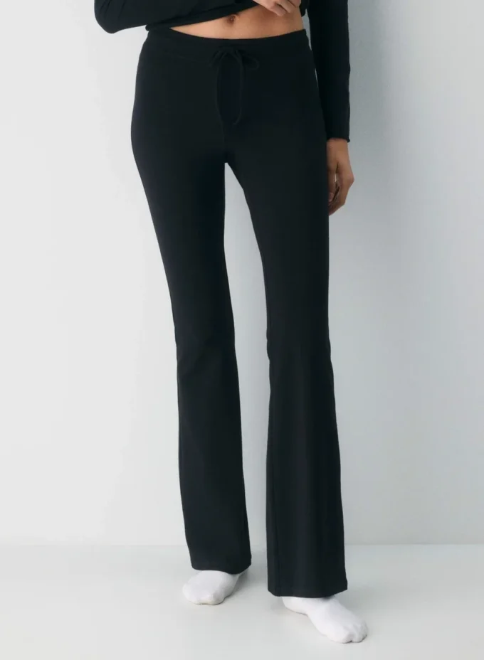 HomeStretch™ Smooth Flare Pant