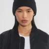 Høy beanie med mansjett
