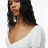 Kaia-top