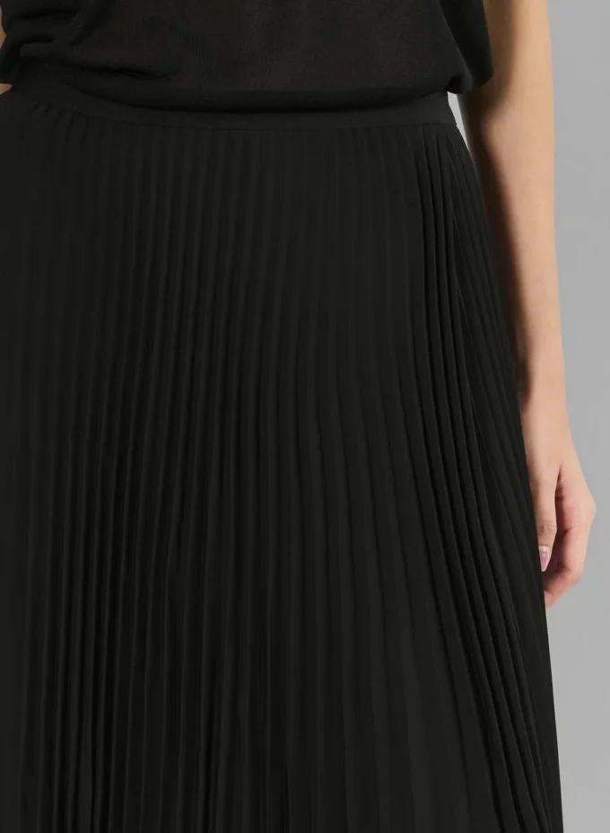 Ladder Skirt